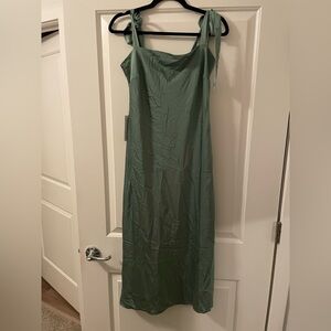 NWT Hutch Mod Cloth Green Satiny Shoulder Tie Midi Dress Party Wedding Guest